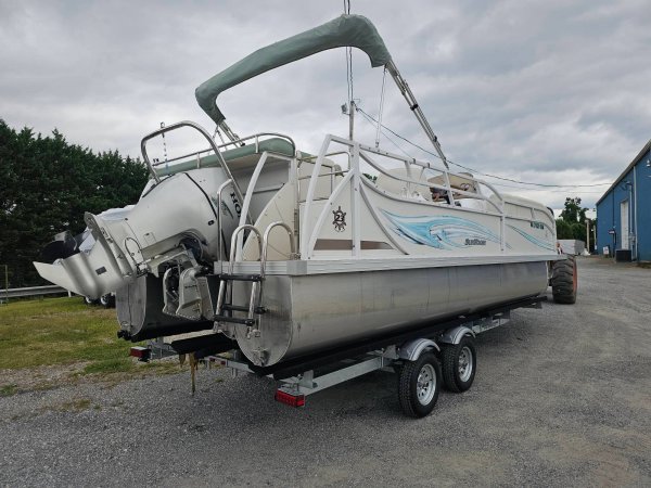 Engine View with full bimii.